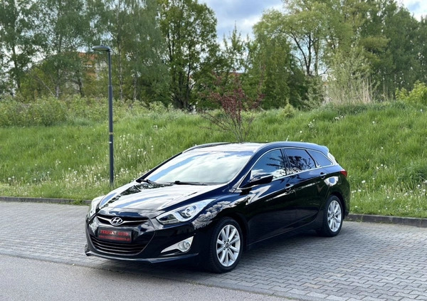 Hyundai i40 cena 35900 przebieg: 178000, rok produkcji 2013 z Gąbin małe 742